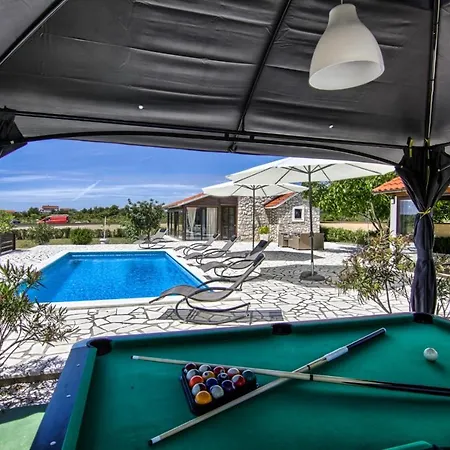 Mali Raj Villa Sveti Petar (Zadar)