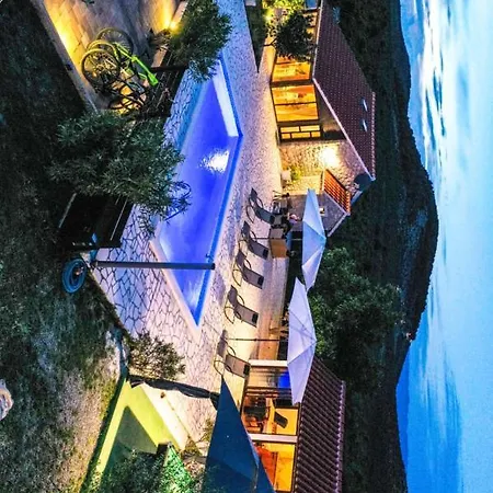 Mali Raj * Sveti Petar (Zadar)