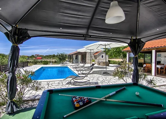 Mali Raj Villa Sveti Petar (Zadar)