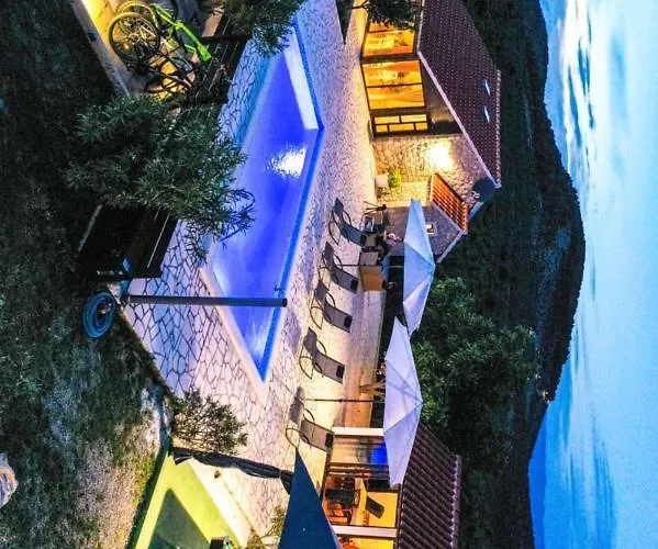 Mali Raj * Sveti Petar (Zadar)